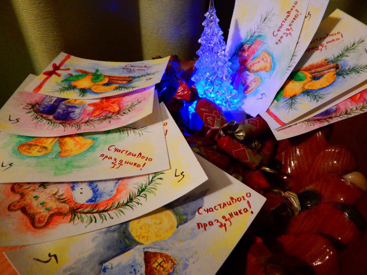 Вот и мой НОВОГОДНИЙ РОЗЫГРЫШ!🎄
На кону акварельная открыточка моего авторства + письмо + моя любовь, вложенная во все это. 
 💌
С вас: 
- читать меня; 
- рт этого твита; 
- номер ретвита в реплаи. 
Результаты 06.12 - будет 5 победителей 

Всем удачи💫

#ПисьмоТвиттерскомуНаНГ