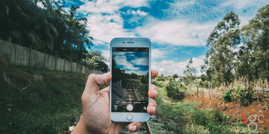 Our app is divided into four sections titled Look, Shoot, Edit and Me.
Link in bio!
#technology #mobilejournalism #phonejournalism #phoneaudio #video #moviemaking #audio #1gospace #yigospace #phoneaccessories #MOJO #vlog #ios #android #producer #vlogger #drone #music #app #sound