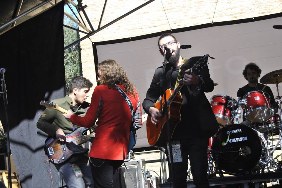 VitaInsomne's tweet photo. Hace una semana estábamos ya en @Monkeyweek #MonkeyWeek10 listos para disfrutar de un pedazo de escenario como el de @DittoMusicESP junto a un montón de bandas flipantes. ¡¡Pedazo de experiencia y de organización!! https://t.co/7ccomJfU7t