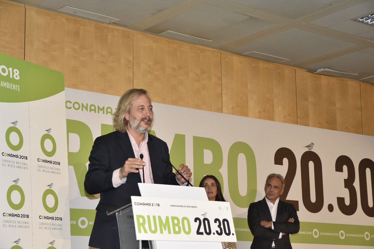 FBiodiversidad's tweet photo. Gracias @info_conama y @ferrovial_es por este reconocimiento a nuestros 20 años trabajando por la conservación de la biodiversidad. 👏🏻👏🏻👏🏻
#CONAMA18 https://t.co/0mCDjpfzkt