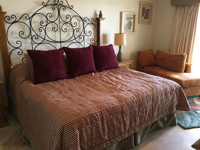 escapecabo's tweet image. Las Mananitas embraces a Spanish-Mediterranean style.  This penthouse is the perfect getaway for a long weekend or a month long retreat. Come and relax in Los Cabos, Mexico! Book now goo.gl/N7wjRN

#escapetocabo
#cabofun
#beachfun