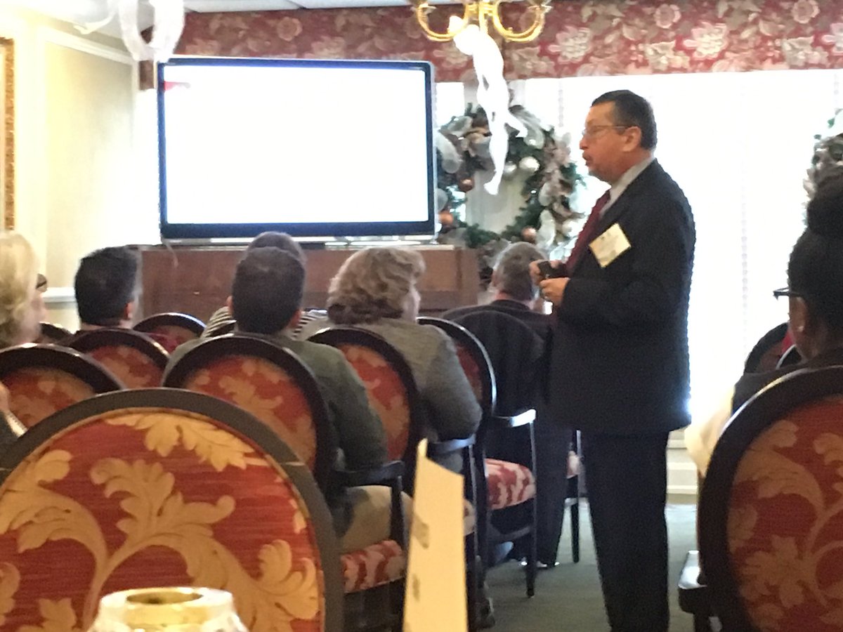 emwhyng's tweet photo. Help people with the “Why” - Great Organizational Change Management session by Jorge Munevar!  #ProfessionalDevelopmentDay @MCAC_PMI https://t.co/Nq0aYecRNr