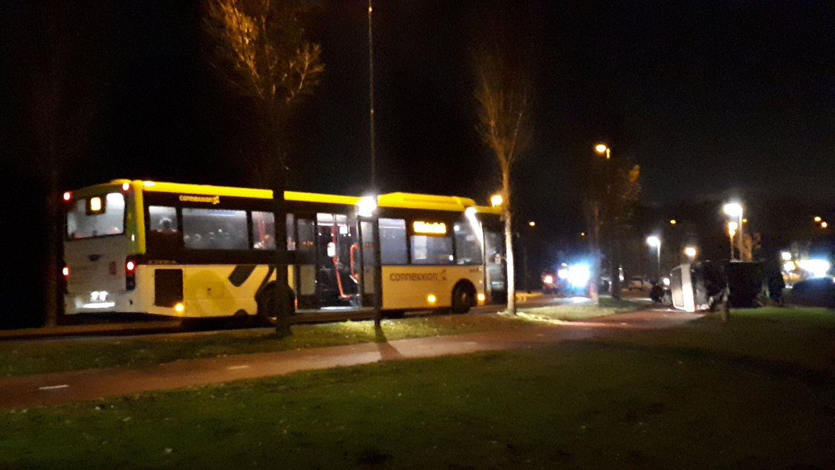 Oefening @JbwKazbrd <a href="/Kazbrd/">Alt Account</a> ongeval bus met busje