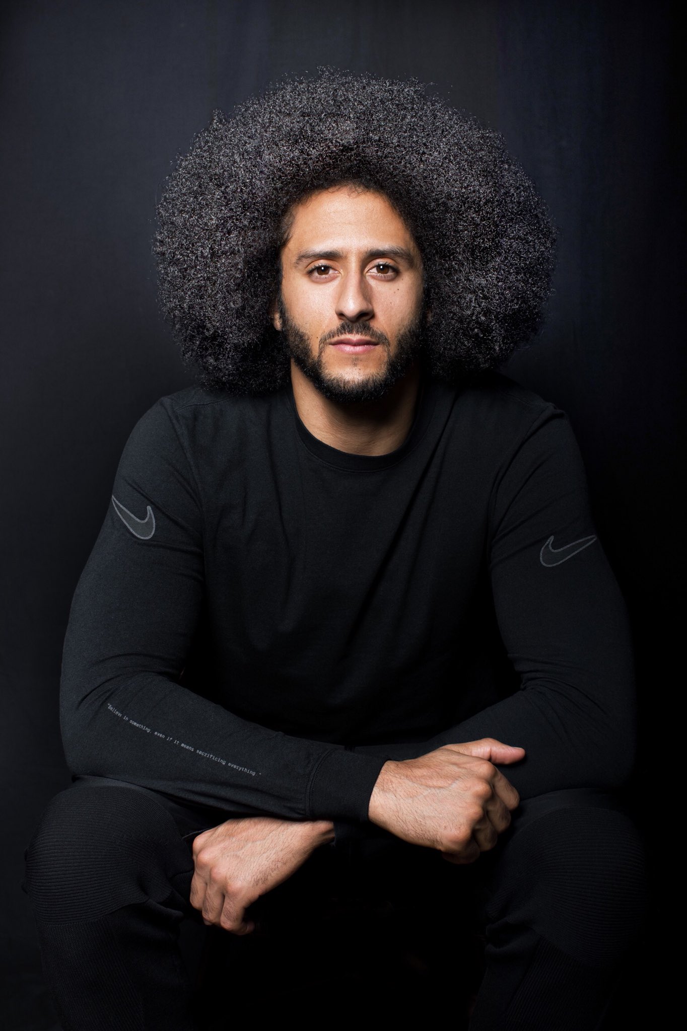 Significado nadie hostilidad Colin Kaepernick on Twitter: "The Nike Icon Tee is Back!  https://t.co/5OdvABSOrW https://t.co/RcgcXW8mSi" / Twitter