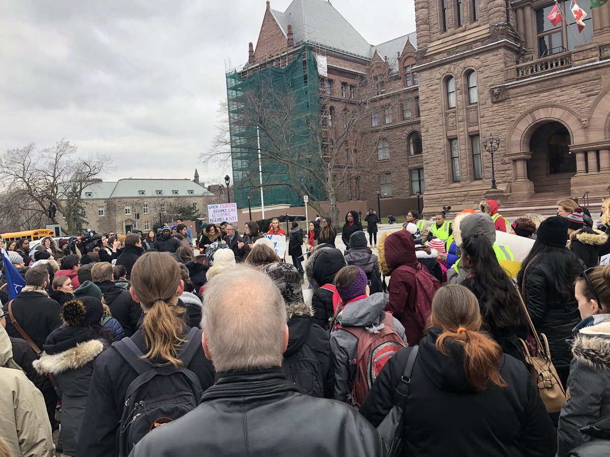 SandboxCanada's tweet photo. Child and youth advocates assembled at Queen’s Park today to raise their voices in support of the @OntarioAdvocate. #KeepOCA https://t.co/V1PbChoiVK