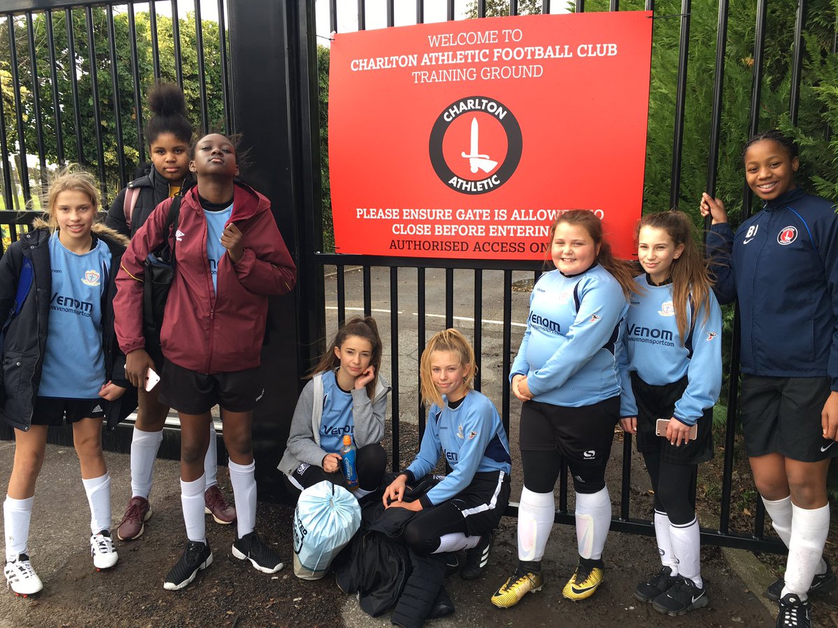 Miss K Munns tweet media