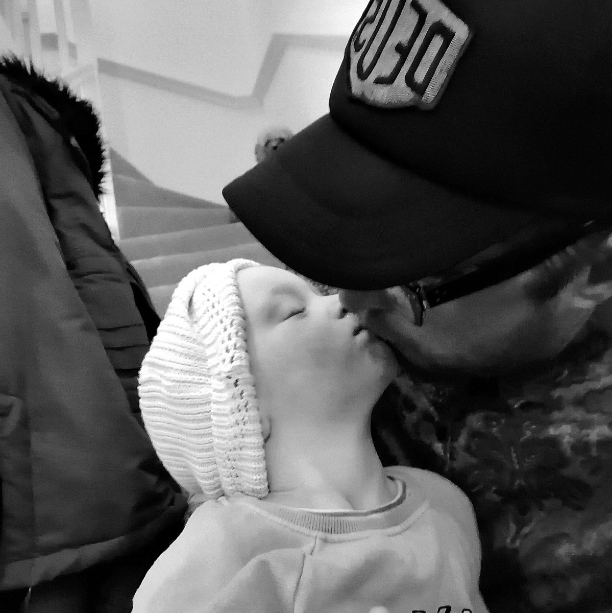 Dad and daughter love. <a href="/piersmorgan/">Piers Morgan</a> shame on you for always thinking the worst. Please speak to a therapist. #bond #love #fatherdaughterkiss #piersmorgan