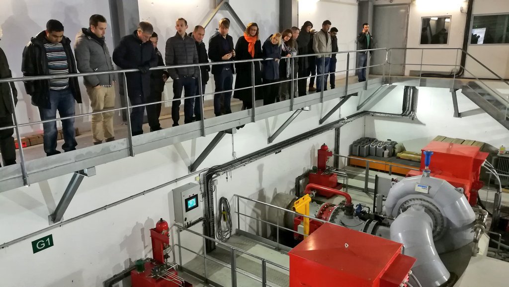 Florian_Paris_'s tweet photo. Visite de la centrale hydroélectrique des Clapeys @Stjeanmaurienne dans le cadre du projet @unitedgrid dans lequel @SOREAMaurienne est partenaire #smartgrids #Horizon2020 @SavoiEntreprise @AURAentreprises https://t.co/KT2HSBlvuC