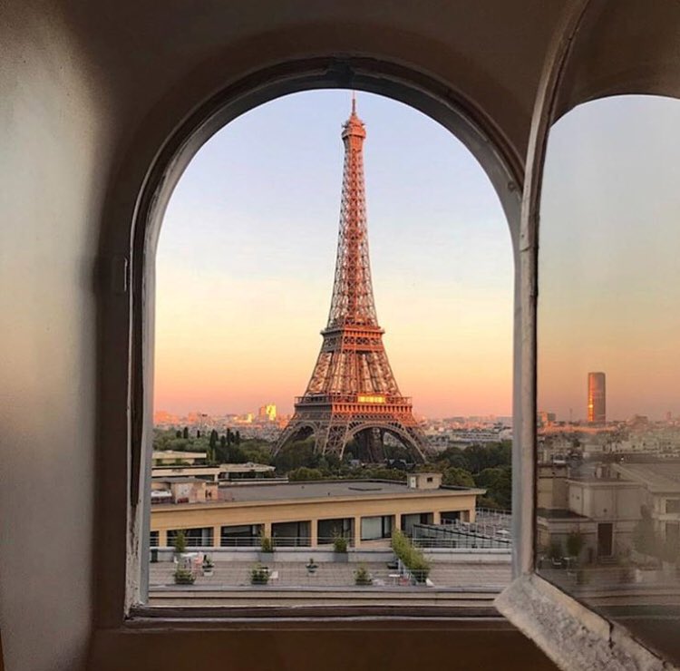 localslore's tweet photo. Tag us #localslore !

#welltravelled #passportexpress #exploremore #travel #worlderlust #lonelyplanet #architecture #architexture #architecturedesign #passportable #beautifuldestinations #exploretocreate #wokeuplikethis #design #graphicdesign #photography #france #paris #explore https://t.co/r3IEv2AtYx