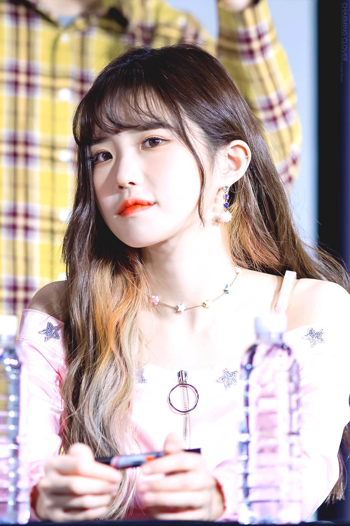 song hayoung pics on twitter 181026 clover heart song hayoung pics on twitter 181026 clover heart
