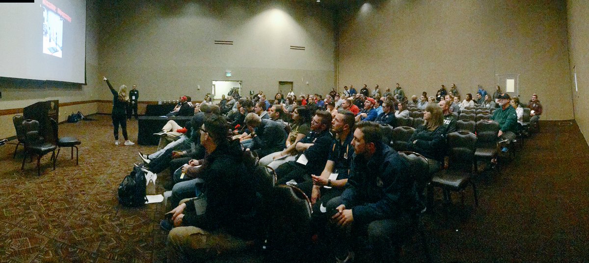SCSWellness's tweet photo. Thanks to all the 100+ attendees who visited our presentation and thank you for the positive feedback! #OhioAHPERD2018 #ofred #NotYourParentsPE https://t.co/fzqst5SClf
