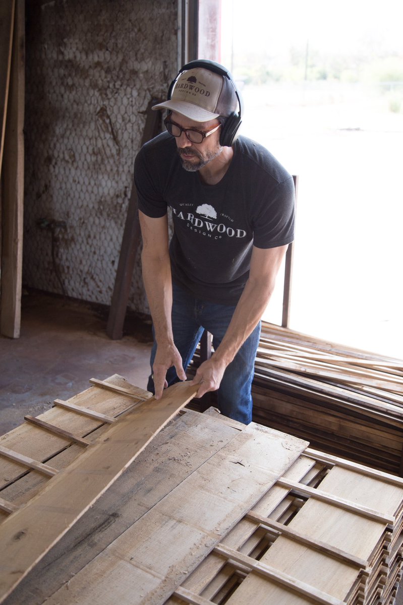HWDCo's tweet image. Real craftsman start with the tree and control the entire process.It’s not unique or creative when everyone has access to the same materials. That’s why we’ll never back down from creating our products from start to finish in College Station, Texas.