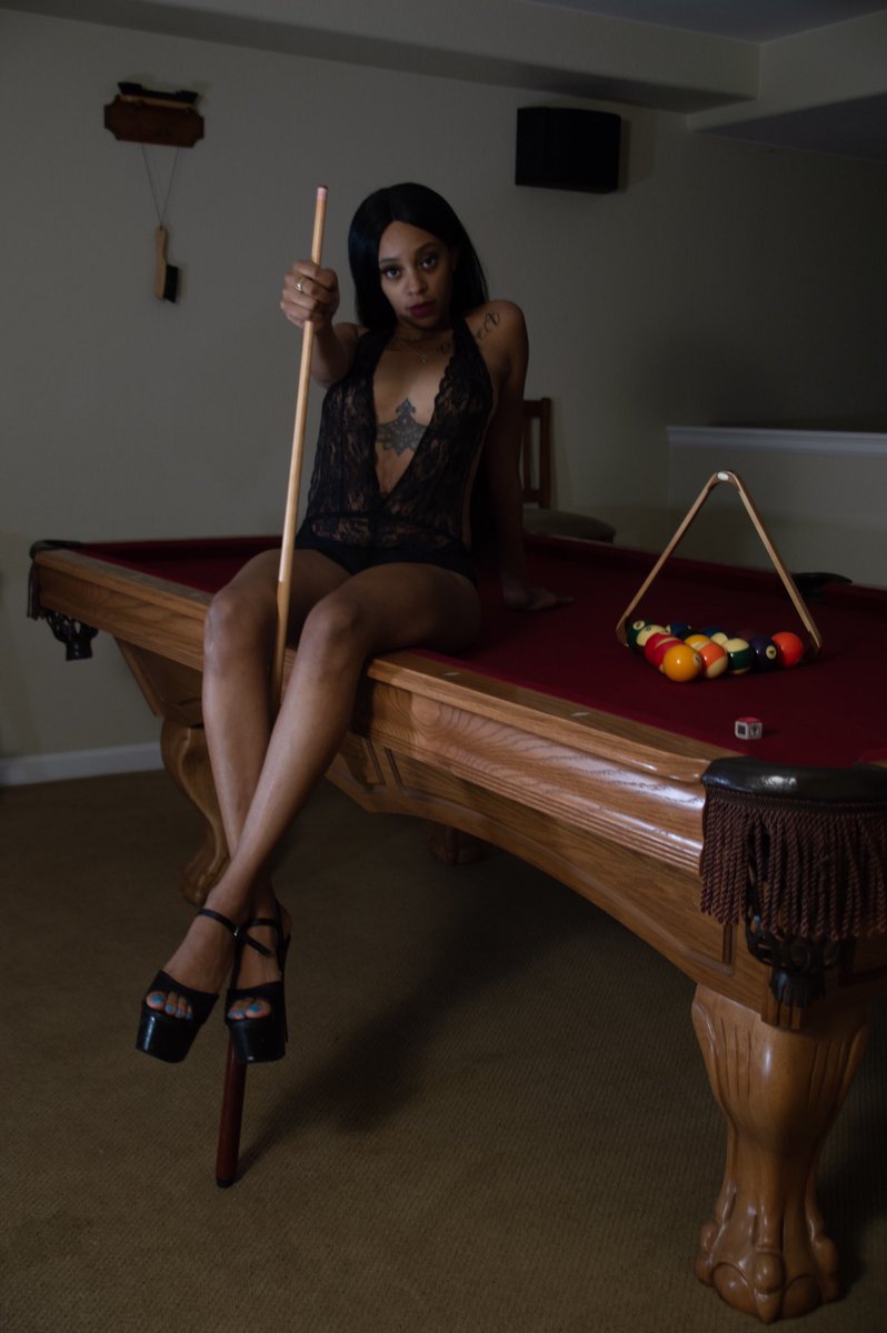 Sumsweetness's tweet photo. First shoot #DenverTwitter #BlackTwitter https://t.co/YpoQx6Zz7J