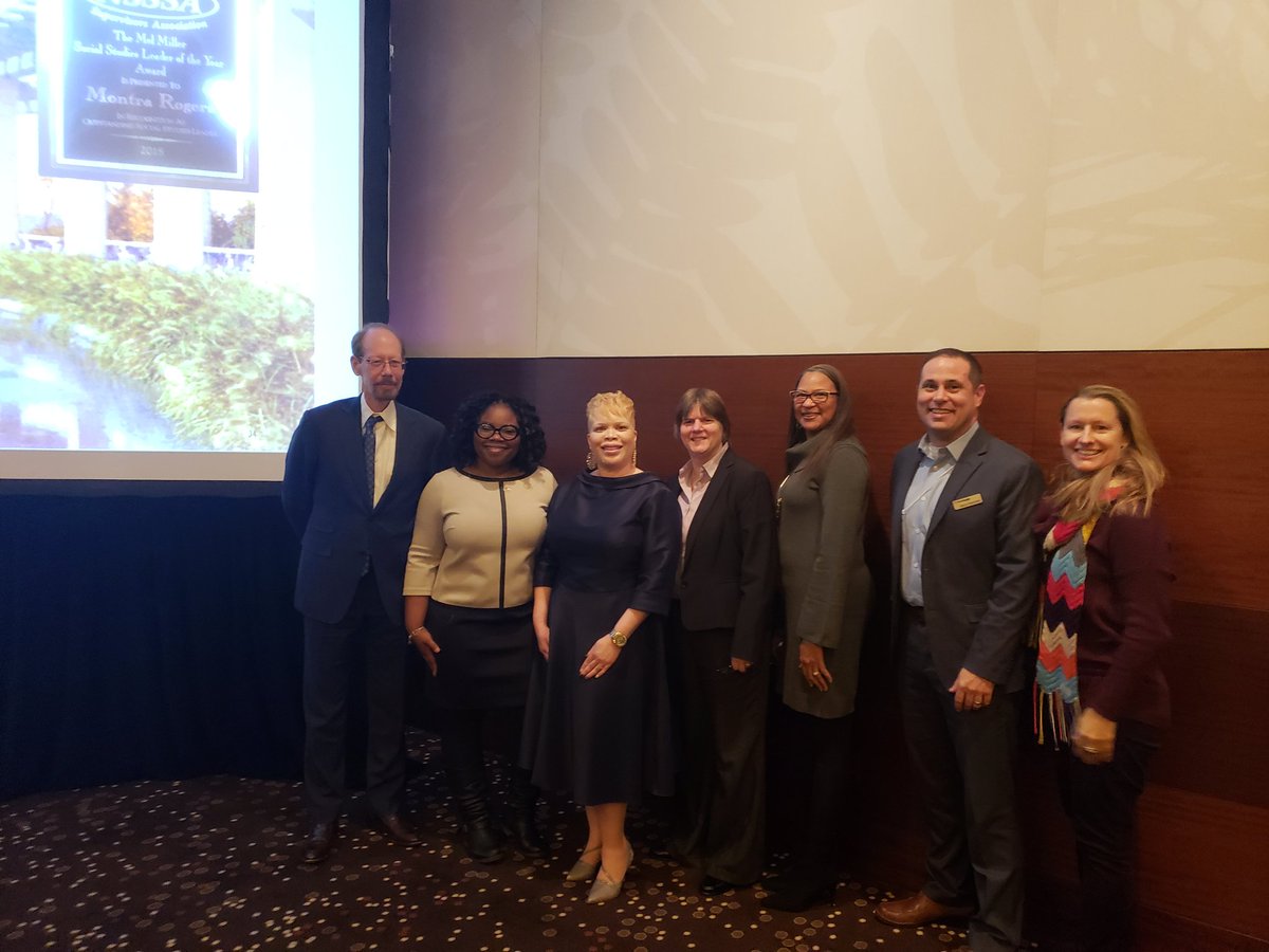 montra_rogers's tweet photo. It's Official! The National Supervisors Association Awarded me the 2018 Mel Miller Social Studies Leader Award I am forever grateful for every opportunity and experience! #nsssa2018 https://t.co/zlFJTkbp6Z