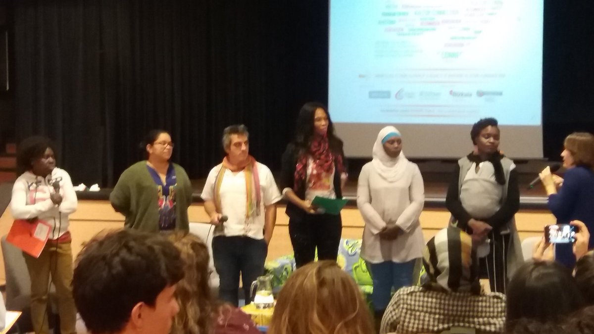 Maritxu30's tweet photo. Interesantes reflexiones las q hemos elaborado instituciones públicas junto con org de personas migrantes y entidades interculturales sobre los retos q nos depara el futuro de una diversidad que lleva mucho tiempo presente en BIZKAIA. Gracias a todas las entidades organizadoras. https://t.co/QsUe4LRvCO