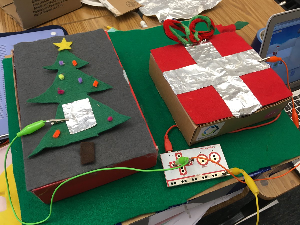 kswilkens's tweet photo. The 7th graders at @StAnnesBelfield are #makeygrateful for their experience doing the Game Controller Design Challenge. Try it out @ https://t.co/ZseA3Rbh73
@makeymakey #CS4All #designthinking #empathy @julialufcy #CSinmath https://t.co/msdZViMV52