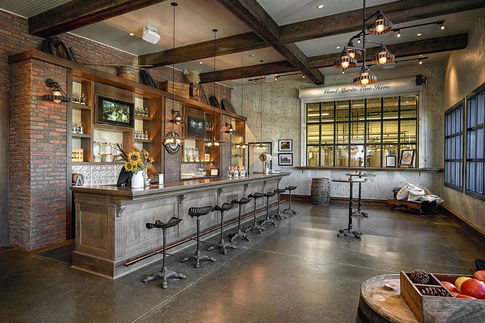 Industry friends book your Christmas parties at Eau Claire Distillery today! As most of you are busy during the holidays, we are happy to accommodate your staff parties in January and February! Email us today at info@eauclairedistillery.ca! #YYC #ChristmasParties #YYCBartenders