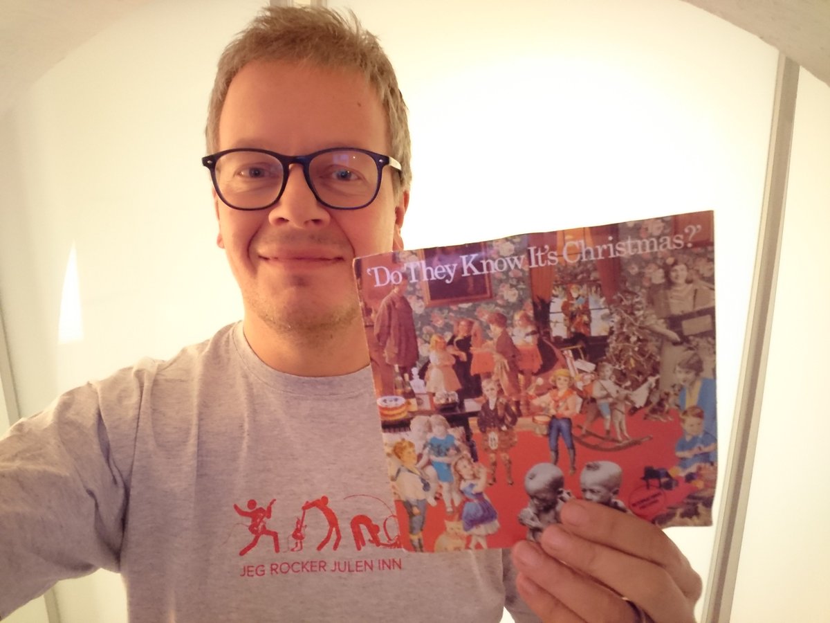 Kristiania (@hkristiania) on Twitter photo Vår førstelektor og faglig studieleder i Populærmusikk <a href="/audunmolde/">Audun Molde</a> er i desember aktuell med 11 innslag i NRK P1 Østlandsendingen fra og med neste uke. Audun tar for seg ulike julesanger og historien bak disse, tune in! #julesanger #audunmolde #popenhistorie #nrkøstlandssendingen Vår førstelektor og faglig studieleder i Populærmusikk <a href="/audunmolde/">Audun Molde</a> er i desember aktuell med 11 innslag i NRK P1 Østlandsendingen fra og med neste uke. Audun tar for seg ulike julesanger og historien bak disse, tune in! #julesanger #audunmolde #popenhistorie #nrkøstlandssendingen