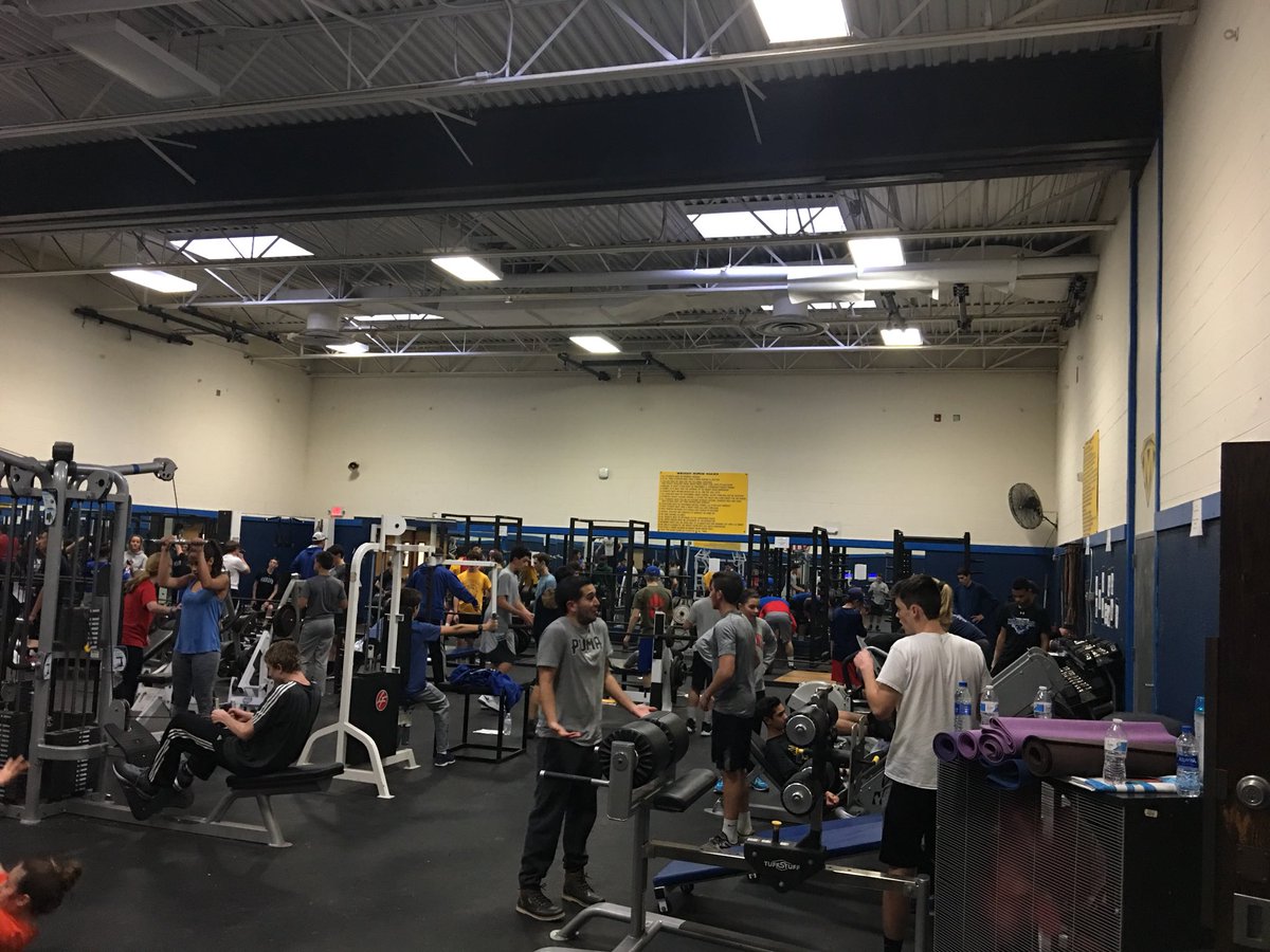 LOVE to see OUR @MahopacBaseball @mahopacskiteam & @pacindoortrack teams effectively & efficiently utilize OUR Fitness Center! #SportsEnhancement #InjuryPrevention @MahopacSchools @PacHS_Principal @AugustaJMHSA @MahopacTdClub @PacFootballMSA