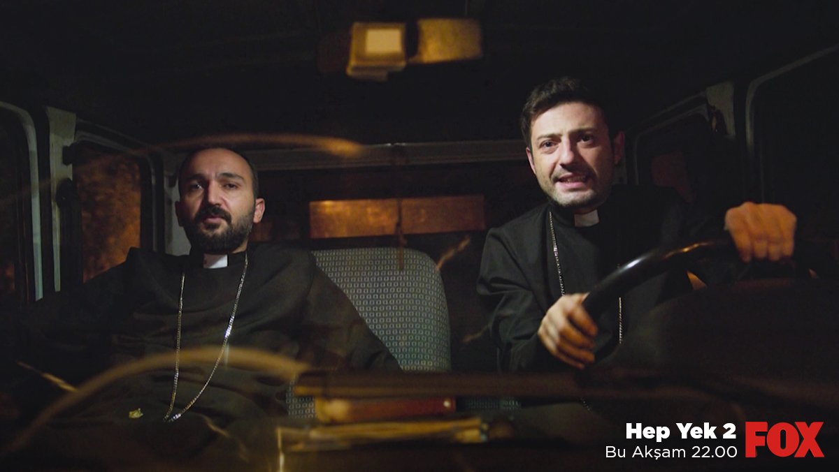 nowtvturkiye's tweet photo. Suç ortağı olan Gürkan ve Altan'ın akıl almaz maceralarını kaçırma! 😅 #HepYek2 bu akşam 22.00'de FOX'ta. https://t.co/5K1eOY8Dhk https://t.co/6m5dSGJe9U