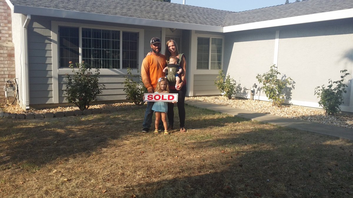HouseHunterJen's tweet photo. ...In less the 2 months from that call with Jen we closed escrow on our 1st home with zero down.#househunterjen #homeownershipclub #refermewithconfidence https://t.co/bszS2hri0b … Thank you to my friend/client Jessica Robinson for the referral–a well-earned referral fee for you! https://t.co/6k1ujVgZJH