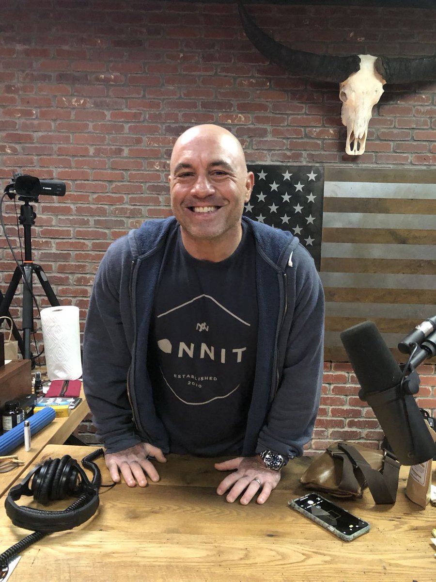 jordanbpeterson's tweet image. On with Joe Rogan in ten @joerogan