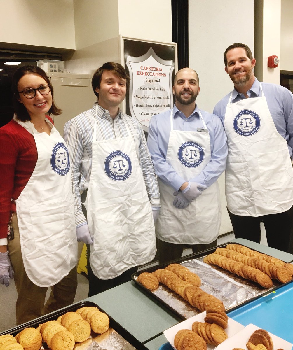 VCBA_YLD's tweet photo. We are #wYLD about volunteering at #hollyhillschool with @Volusiabar1! #yldvolunteers #lawyersdoinggood #forthechildren https://t.co/XV1iQn1CWf