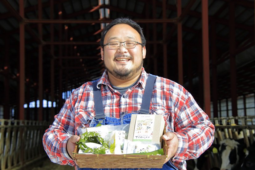 See how Yuichiro Fujii is embracing the "pioneer spirit" of his ancestors by moo-ving his dairy farm in Japan to the next level with the internet 🐮 → http://goo.gl/4jpSFm