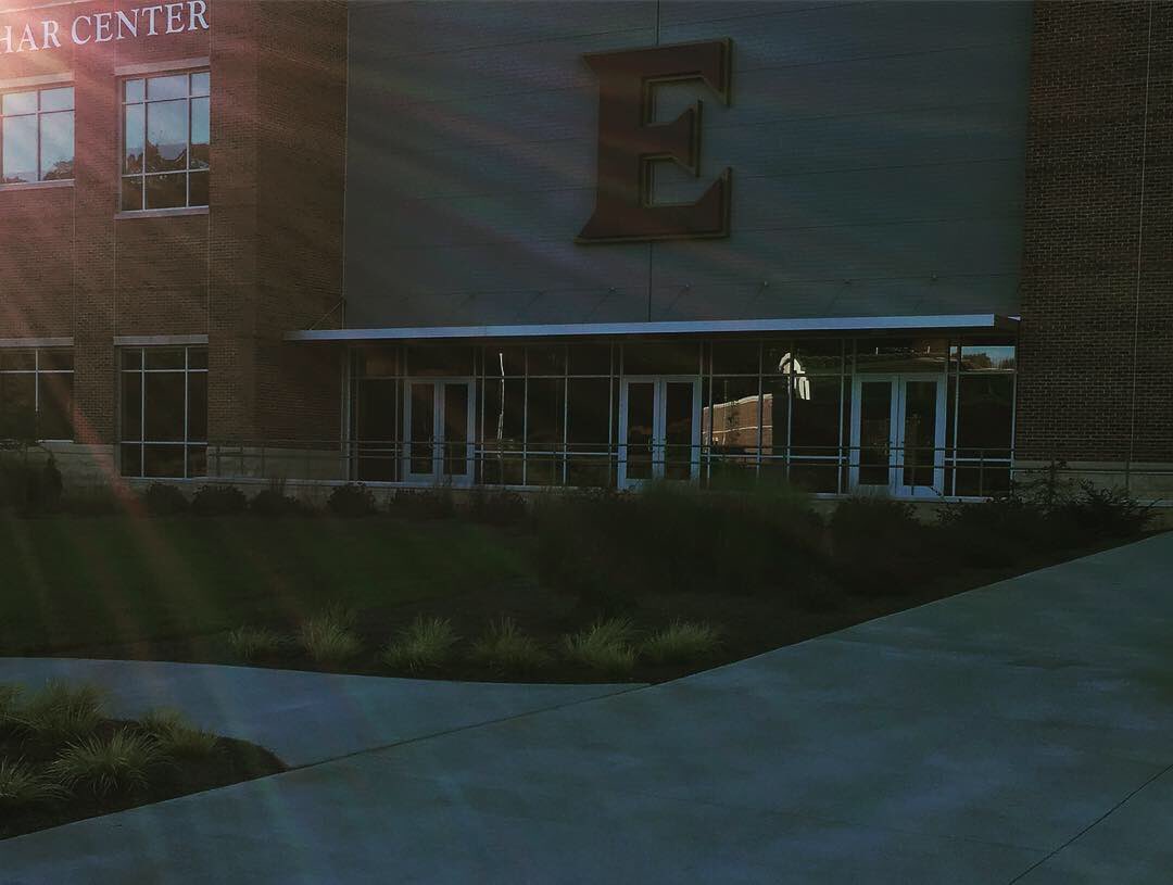 javblake8's tweet photo. BREAKING: I am proud to announce that I will be attending Elon University’s School of Comm this fall!! Can’t wait to be a Phoenix! #Elon23 #FuturePhoenix https://t.co/pj0z1RdkaQ