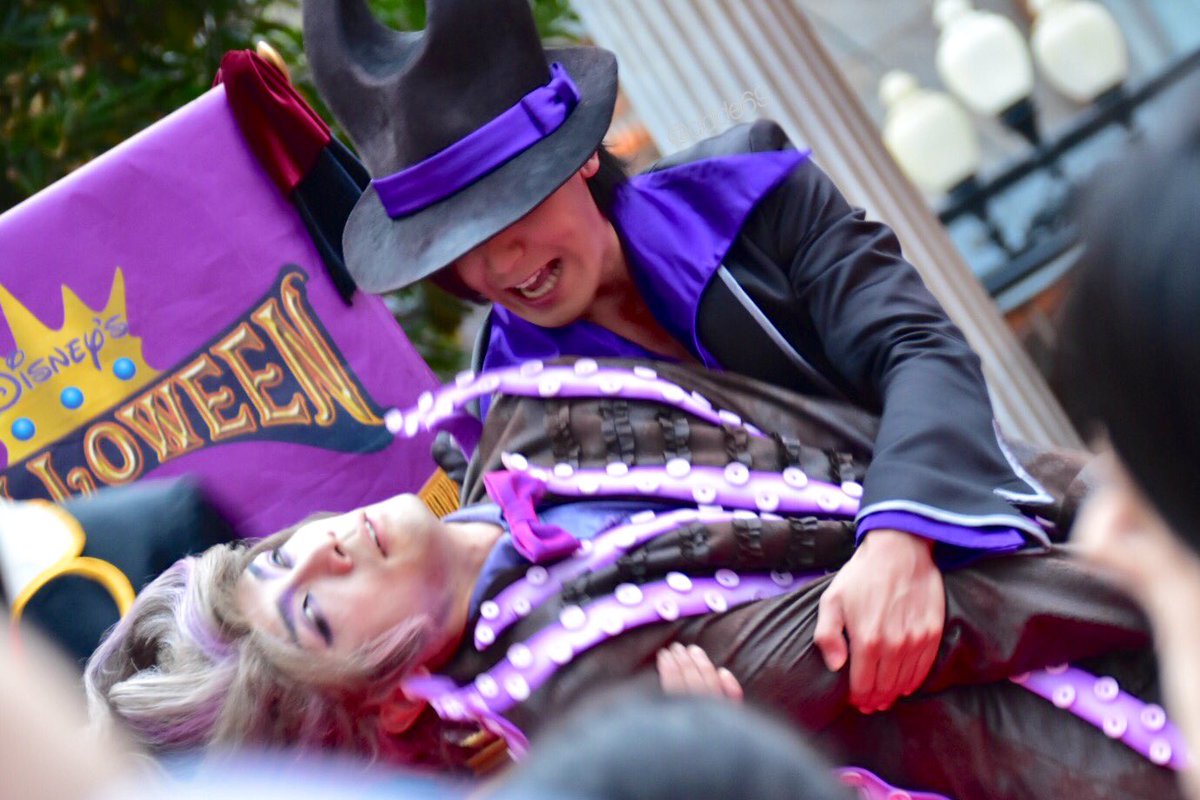 なつみん ਊ の口上中に気絶芸 か 呼んで2人がかりで起こす ポーズして正気に戻った 手下 プリティスカー エイトフットのジョー マルフィ エイトフット ジャックハート