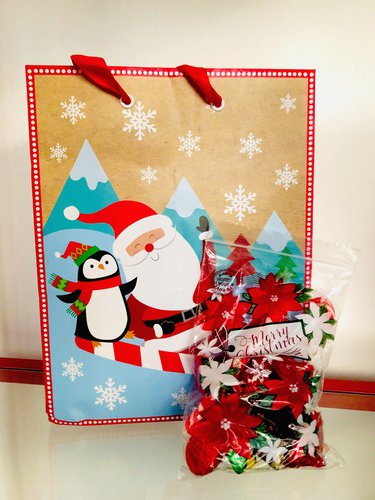 A HUGE thanks to our Customer Success Manager, Beka, for the adorable holiday-themed treats! 🎄⛄️