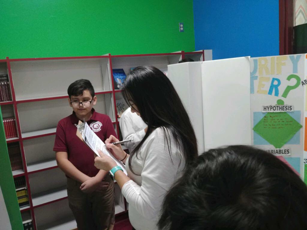 TheYMSBrave6's tweet photo. YMS Science Fair was a success with the help of County Attorney Jo Anne Bernal, Attorney Eddie Castillo, UTEP basketball player Matt Wilms, Judge Jesus Rodriguez, and other members of the Ysleta community! @reynahustles @DGonzalezYMS @Daniel_G1990 @YsletaMSScience https://t.co/ZNSkUKJrnZ