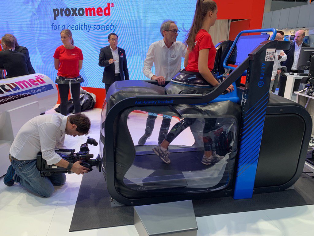 Alter_G's tweet photo. It was great to see so many new and old friends at #Medica Thanks for hosting the #AlterG @proxomed
#DefyGravityDefyLimits https://t.co/KmWWfvp0Tf