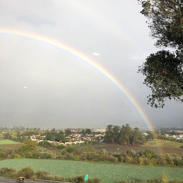 #RainbowAlert it is still raining and the sun is breaking out. Let’s see your pics #BeOnKSBY