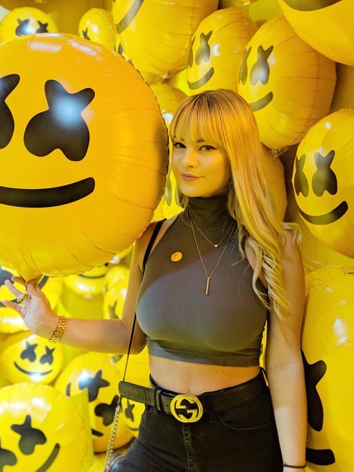 Watch Ali's leaked NSFW photo on TwXstars