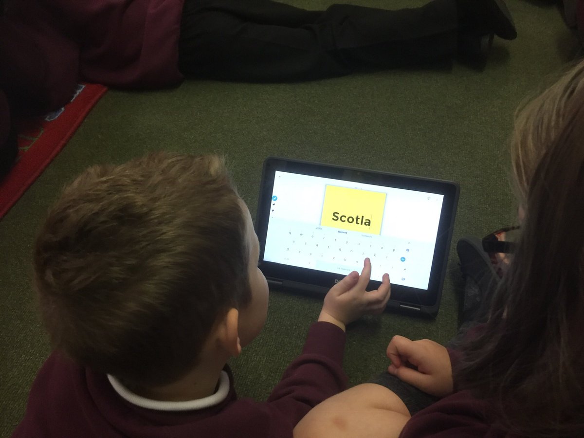 Mr_D_Mack's tweet image. During our Chromebook buddy session with P5 this morning, P3 @DrakiesPS were using Jamboard to bring some ideas about Scotland together as we head towards St Andrews Day. @gsuite @GoogleForEdu @digilearnTHC
