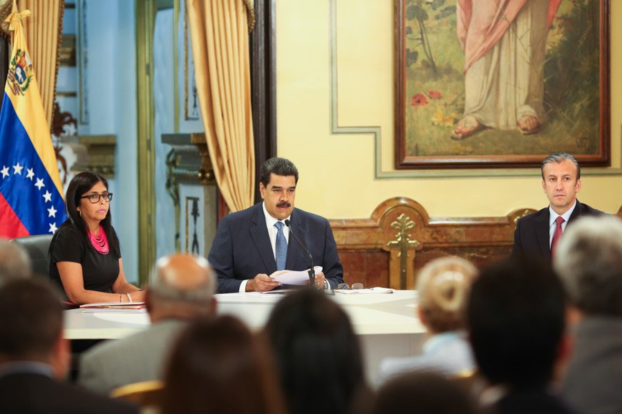 PresidencialVen's tweet photo. #EnVivo 📹 | “No podemos permitir mafias que se apoderen de productos y de sectores”, acotó el presidente @NicolasMaduro https://t.co/IyTygLuCdO