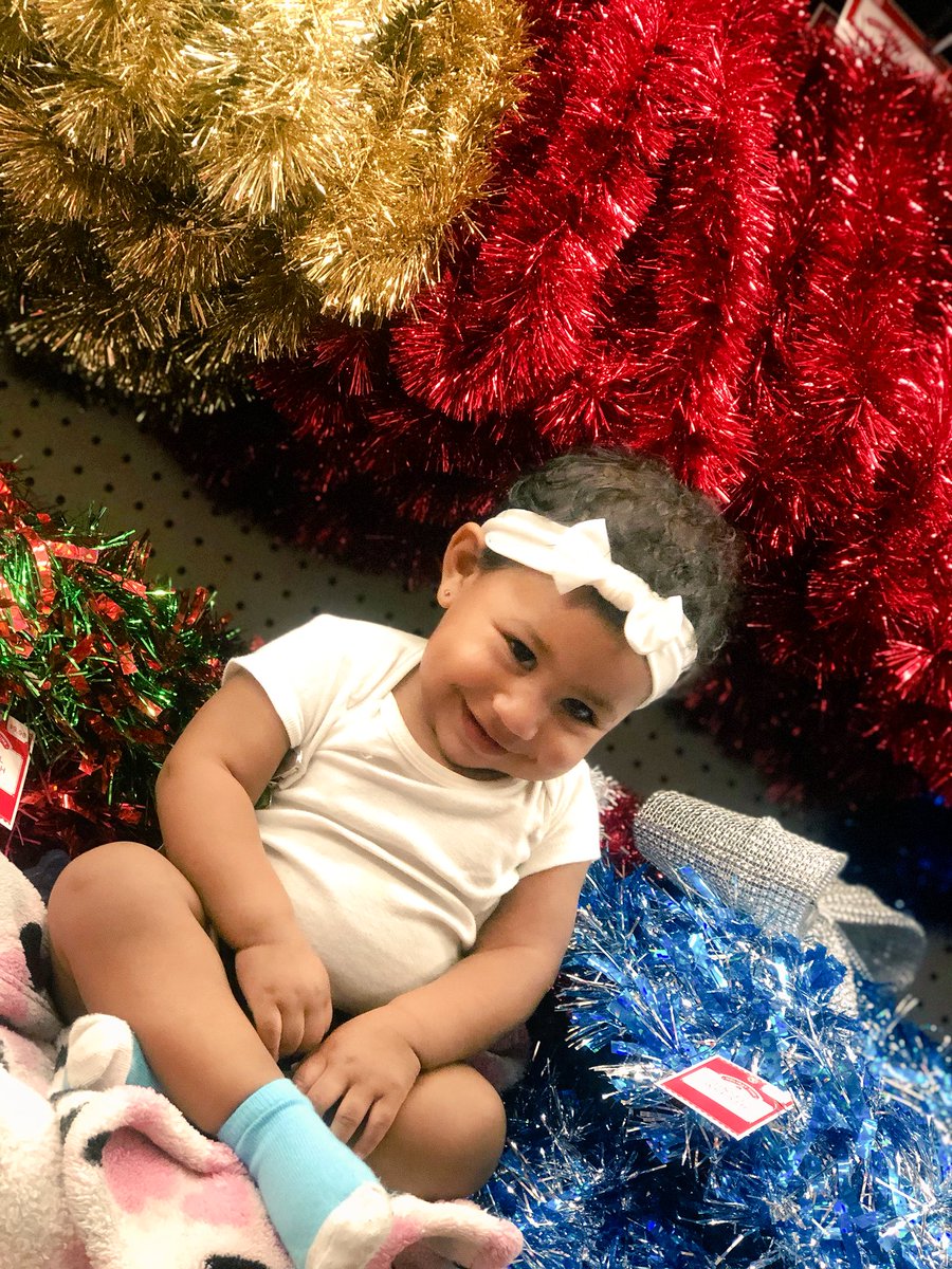 4KMaxx's tweet photo. daddy’s babygirl 🧡 https://t.co/9TBrn5482h