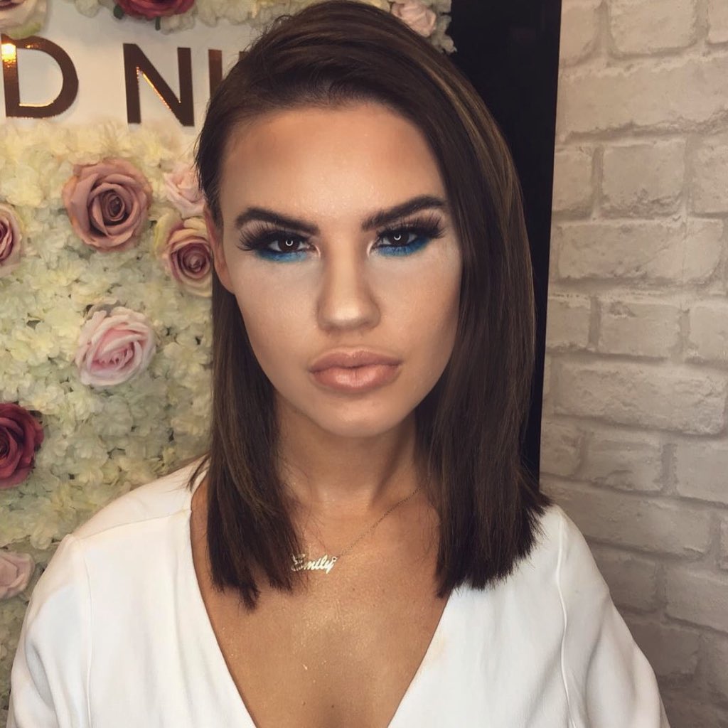 EmilyJLongden's tweet photo. When your gbf is not only your hair dresser but ur Mua too!! 💅🏼#prospfagbf #myfriendisbetterthanyours https://t.co/M8bfQi8b6O