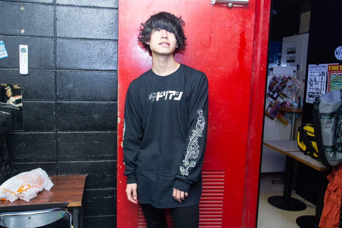 👚最近発売したグッズの着用画像👕 1枚目:おーちくん 食べられちゃった