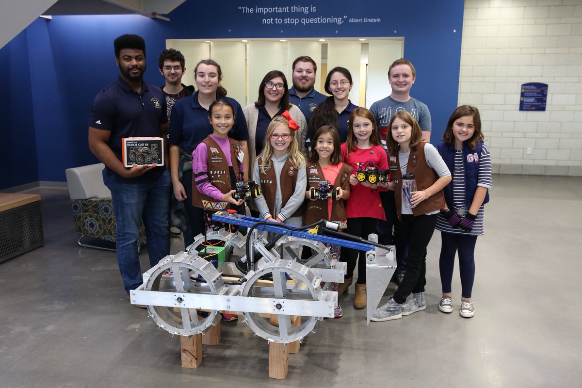 KentStateRobo's tweet photo. Girl Scout Troop building kits from @Elegoo_Official and having a great time with with our NASA robot #rmc2019 #nasarmc2019 https://t.co/x8kGav5nx9