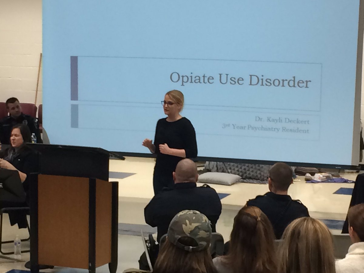 dan_como's tweet photo. Thank you SRO Porupsky and Counselor Julie Taylor for organizing Opioid Awareness Program. Supporting parents and students. @phmsjaguars #WErTJ https://t.co/CppDfAJISE