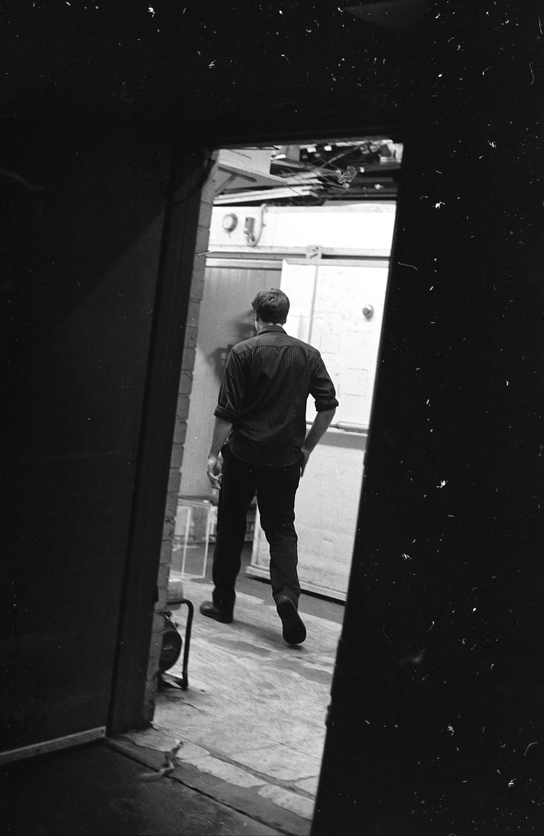 BenGHarmon's tweet photo. Door to the Cosmos #35mm #film #photography #blackandwhitephotography https://t.co/444QngLFOJ