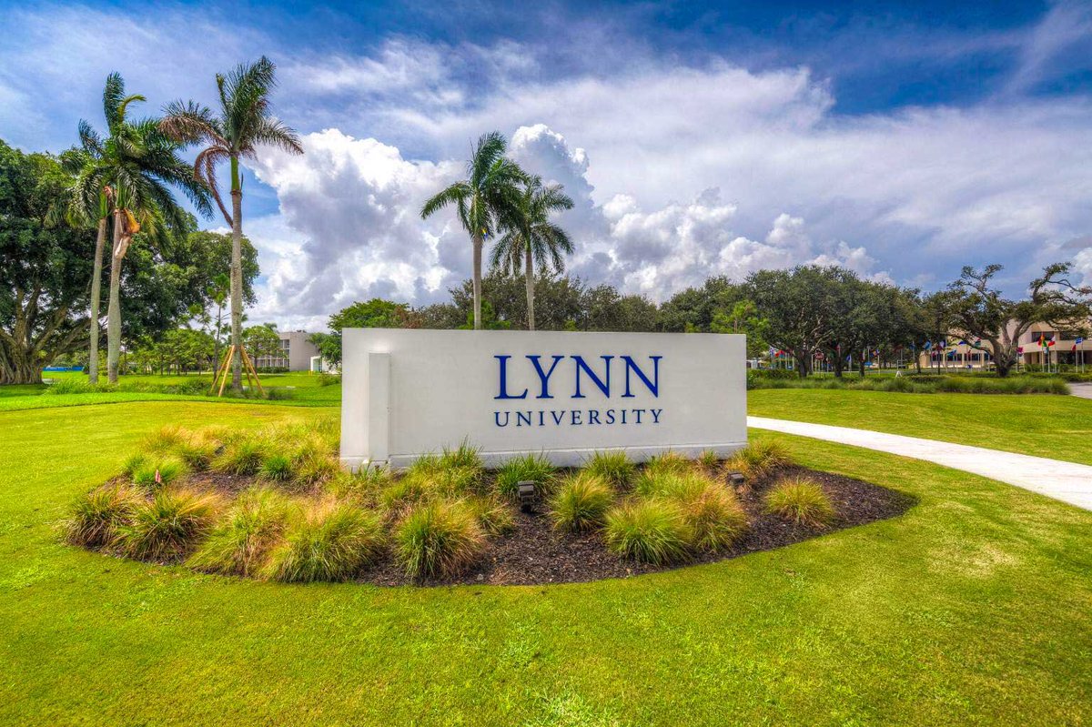 IgAlexander01's tweet photo. I am happy to announce that I will be continuing my academic and athletic career at Lynn University in Boca Raton, Florida! #fightingknights @LynnUniversity https://t.co/Caxe8e6Ghm
