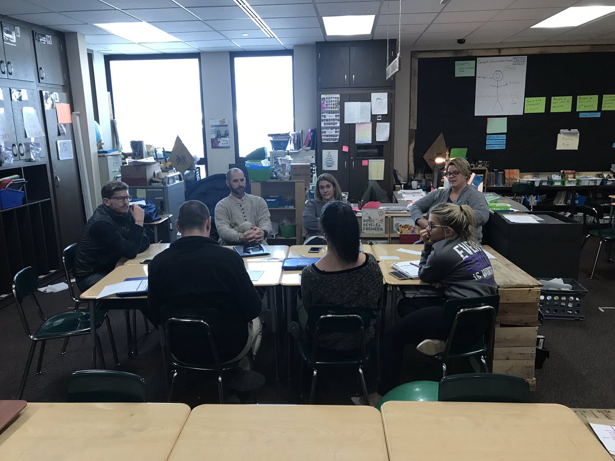 SFE_3820's tweet photo. Some photos from our Choice PD sessions on Wednesday!  #sfelearns #stoutfieldgood @Ncaulfield1 @anneolsonbell @CFless @julbright @HancockRoom27 @MsSchulz2 https://t.co/NPt1TgFBY5