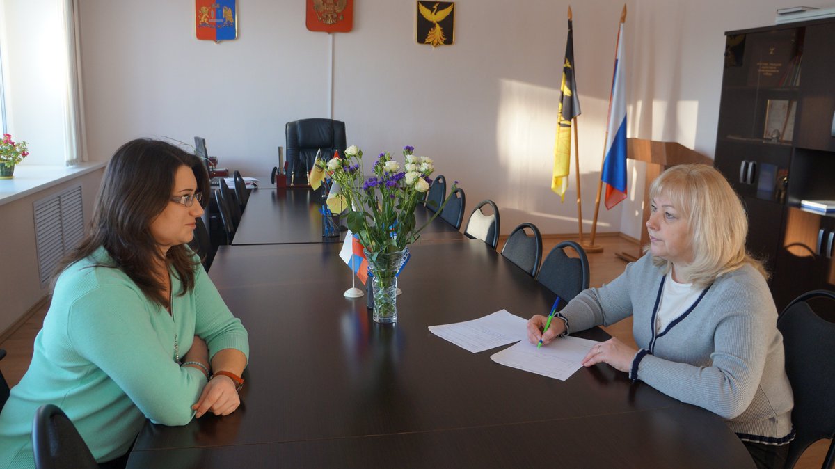 30.11. Секретарь Палехского районного местного отделения Партии Новожилова Наталья Владимировна проводит прием граждан по личным вопросам, приуроченный к Дню рождения Партии "ЕДИНАЯ РОССИЯ"