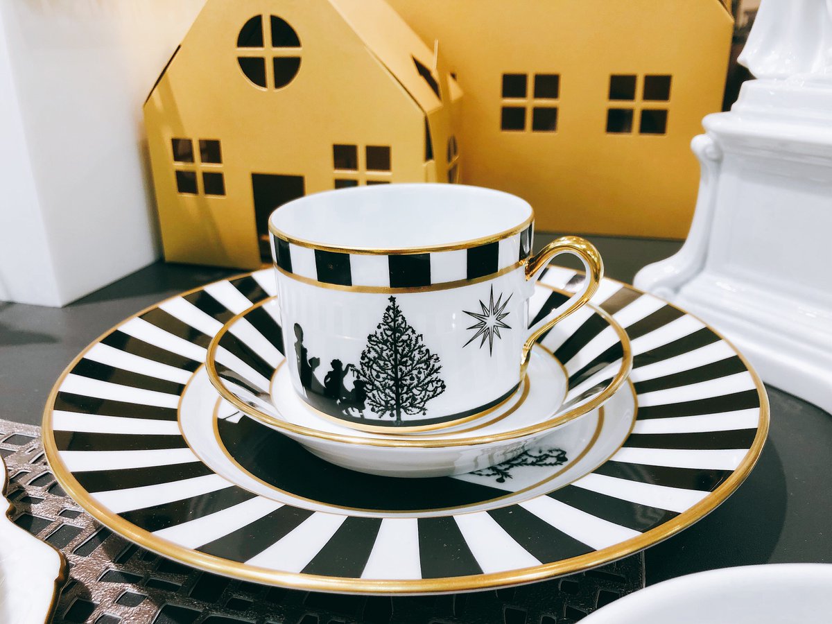 リチャードジノリ　飾り皿　クリスマスコレクション　３種３枚 Amazon | リチャードジノリ 飾り皿 クリスマスコレクション 3種