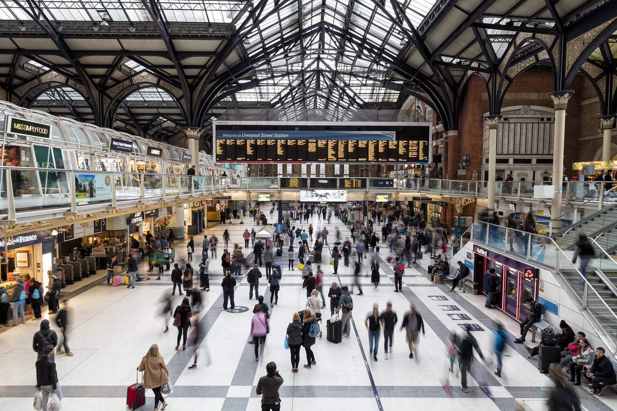 RailDeliveryGrp's tweet image. From January 2019, train fares on average will increase by 3.1%. This will underpin investment and improvements in the better railway passengers want to see. raildeliverygroup.com/media-centre/p…