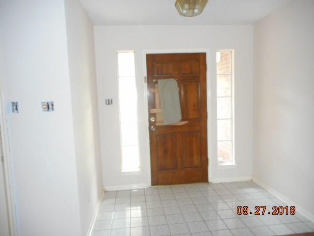 zig_zan's tweet image. Home for Sale at Katy

3 #bedrooms and 2 full #bathrooms. 2 #dining areas or it could be 2 #living areas. Master bedroom has an add-on, creating a huge master with sitting area. Diamond in the rough.

Call for details : ✌️(281)809-6017✌️

Visit : goo.gl/AEVquV