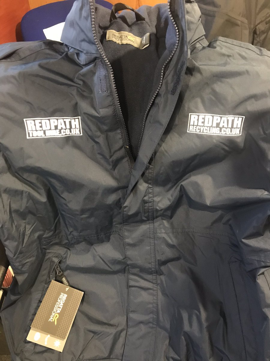 RedpathHire's tweet image. New jackets for the staff at Redpath Tool Hire and Redpath Recycling. Just in time for winter 👍